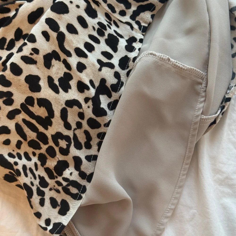 Fifteen Twenty - Cheetah Print Crossover Crepe Halter Top - Picture 4 of 8
